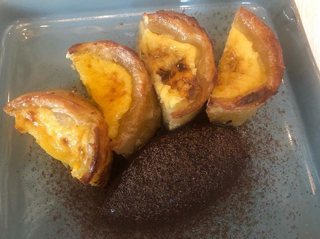 gillespudlowski's tweet photo. #pasteisdenata et ganache chocolat/café @restaurant_tomyandco #tomygousset #paris13 #foodphotography #foodblogger #foodlover #eat #foodforthought #yummy #amazing #foodpics #foodstagram #instagood #photooftheday #sweet #dinner #lunch #breakfast #fresh #ta… https://t.co/KuQV2UAdVr https://t.co/sQKzCg7b84