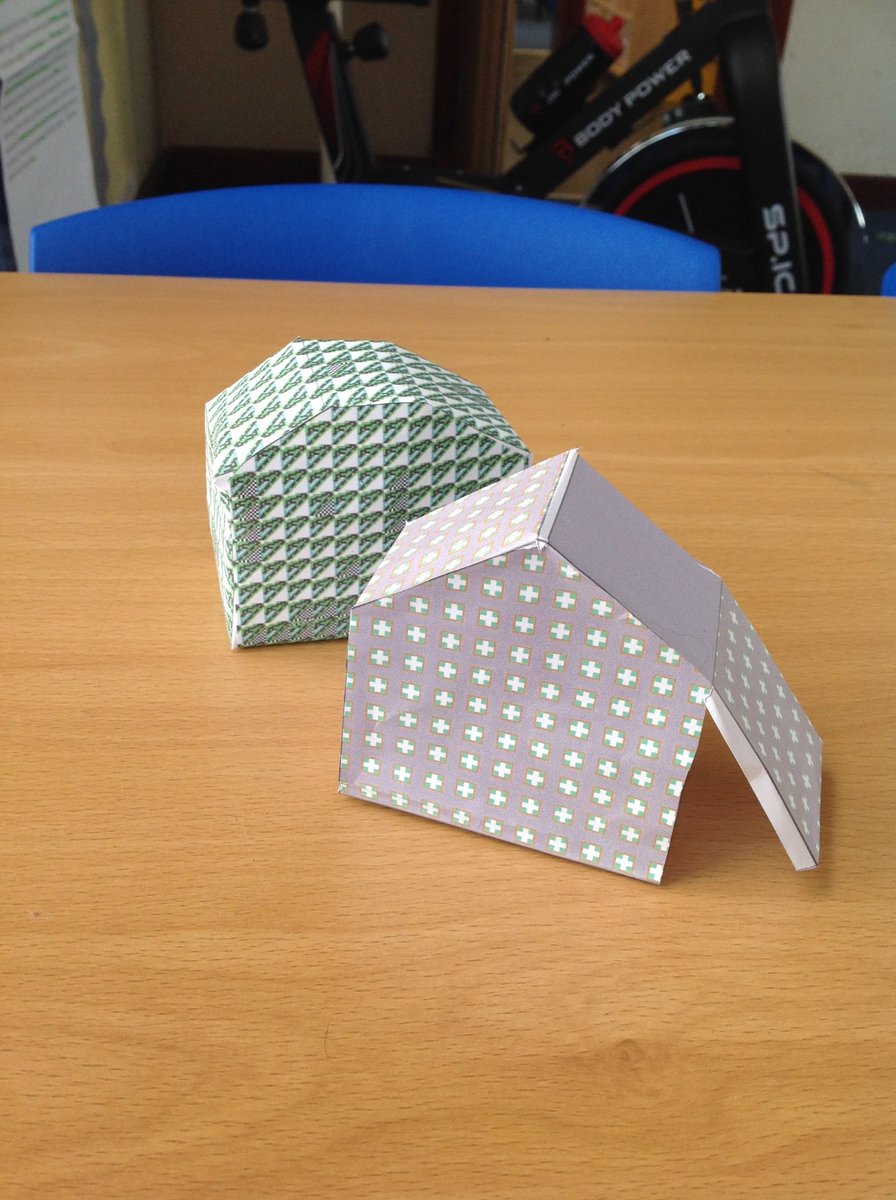 RobinswoodPS's tweet image. Year 5 have been making 3D models using 2Design and make. Check out their village! #purplemash #computingfun