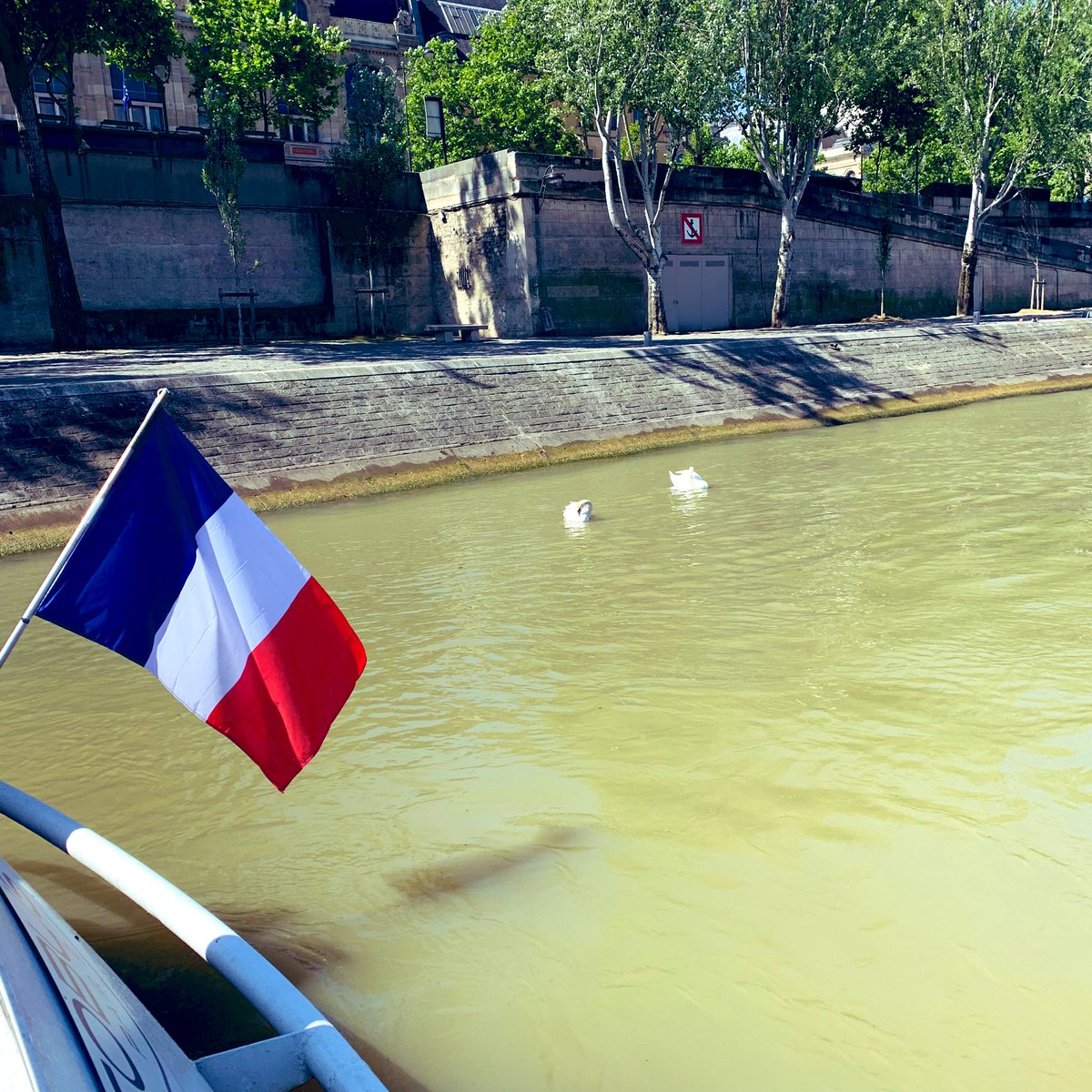 Mr Mackenzie tweet media