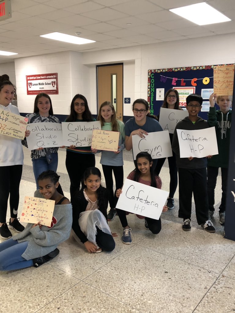 MrsFieldHMS's tweet photo. Welcoming the 5th graders!! #larsonrebels https://t.co/jmR38kNGBY