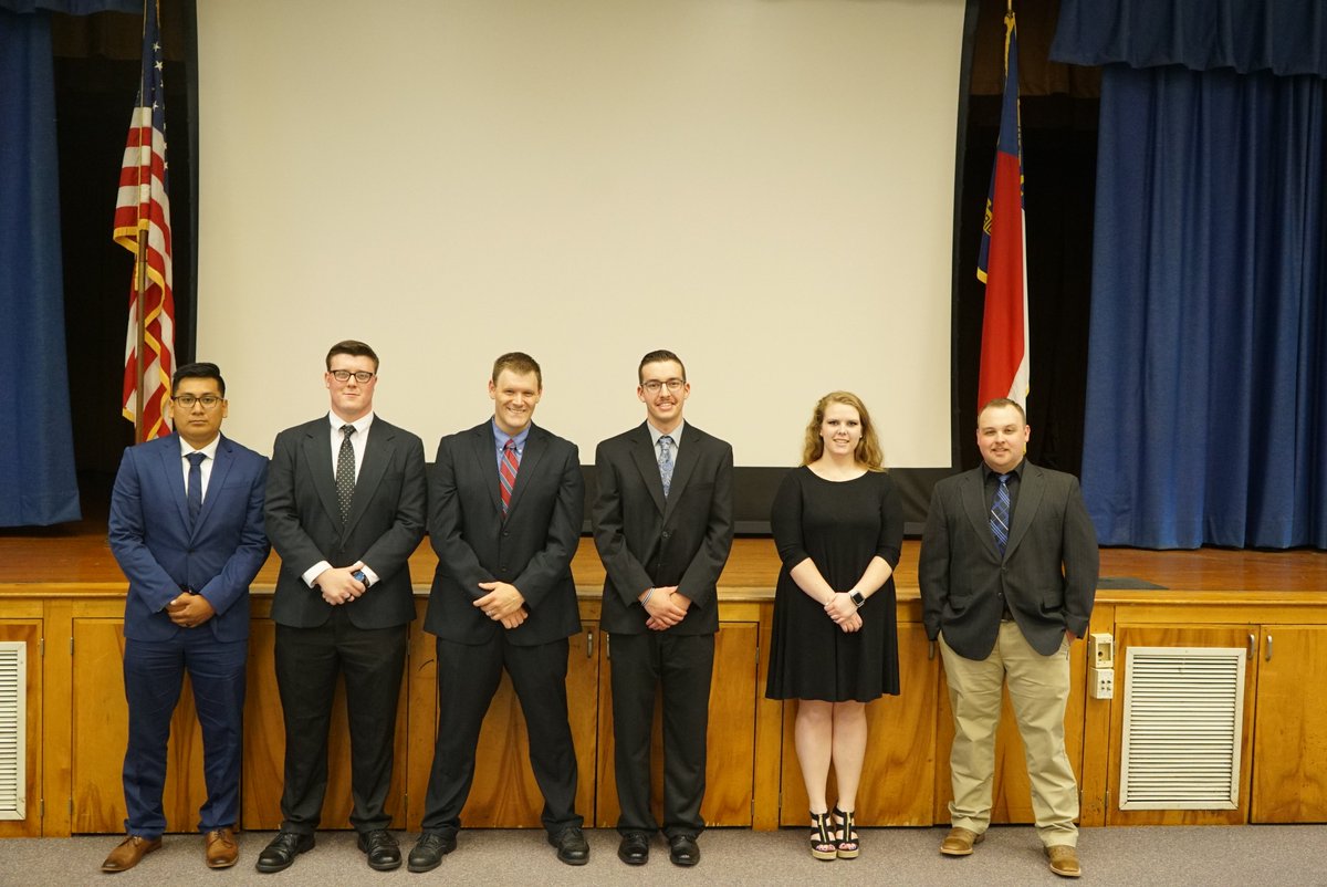 MitchellCC_NC's tweet photo. We would like to congratulate our Basic Law Enforcement Training graduates on their achievement. THANK YOU in advance for all you will do! #Respect #Proud #BePreparedToExcel #BLET https://t.co/89gFrozRj1