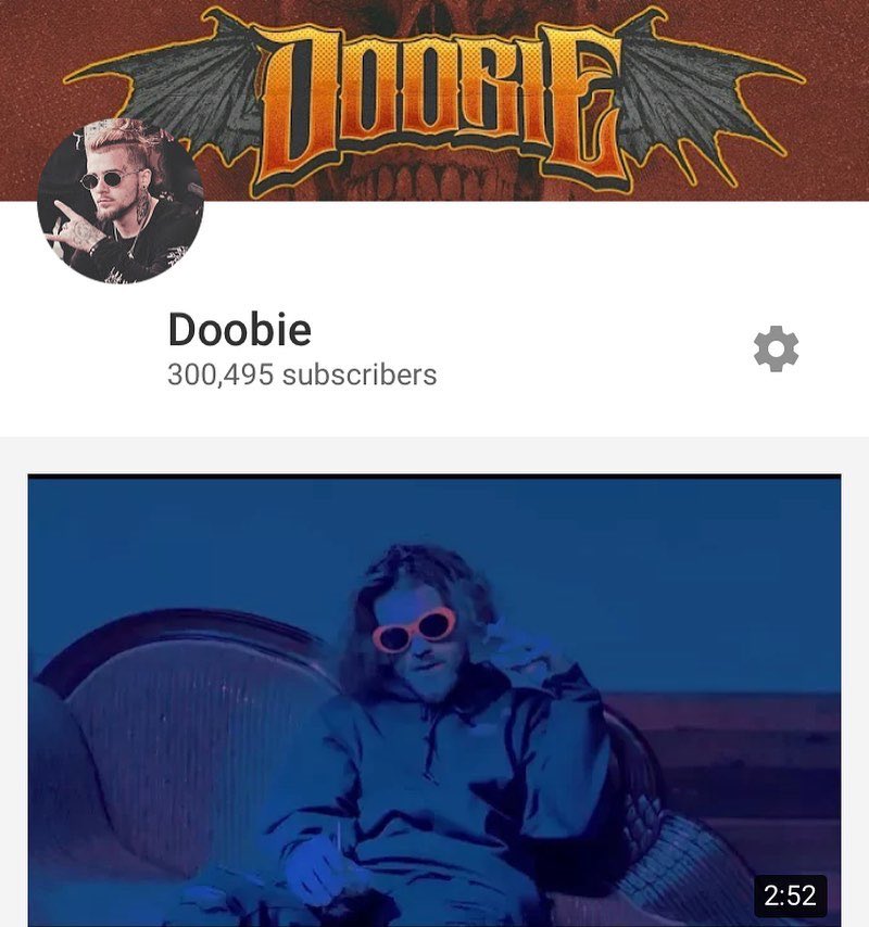 doobie's tweet photo. Y’all are the best fans &amp; supporters in the world.
I just hit 300,000 Subscribers on @youtube! Ive been MIA alot since tour ended &amp; gettin back home to LA. I apologize but Im in the studio heavy &amp; shooting videos I can’t wait till you guys see/hear it. Much love &amp; be great today! https://t.co/EkPPuxFmOz