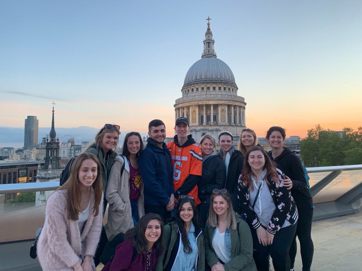 CSU_Biz's tweet photo. Sunny days and beautiful sunsets in front of St. Paul’s Cathedral! London is treating us well!  #csustudyabroad https://t.co/mv9kH5x87s