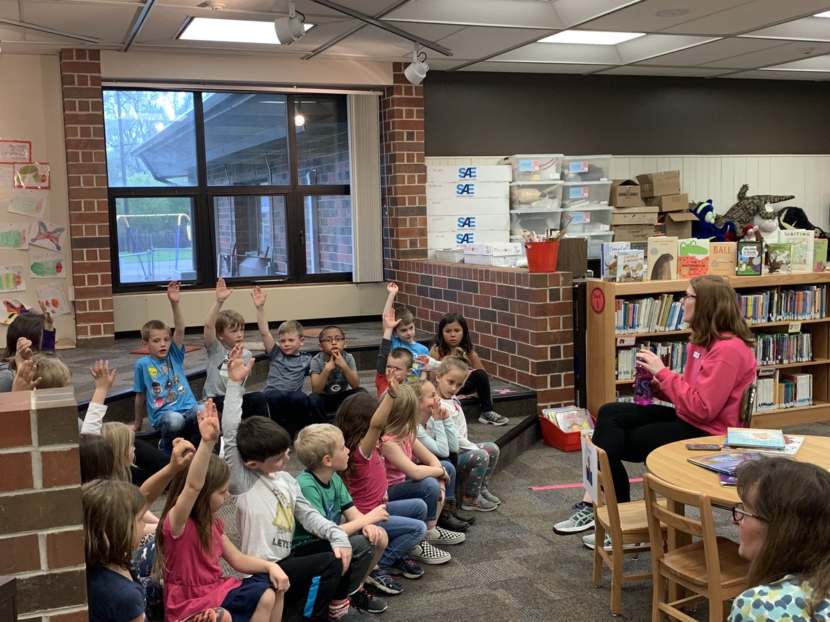 spencercsd's tweet photo. Thank you to Sam from Spencer Family YMCA for sharing the book "No Swimming for Nelly" with students at Johnson School. The book ties in with their Swimming Safety lessons! The students will also get to have a swimming safety day at the YMCA! https://t.co/JnNfxaPQ3i