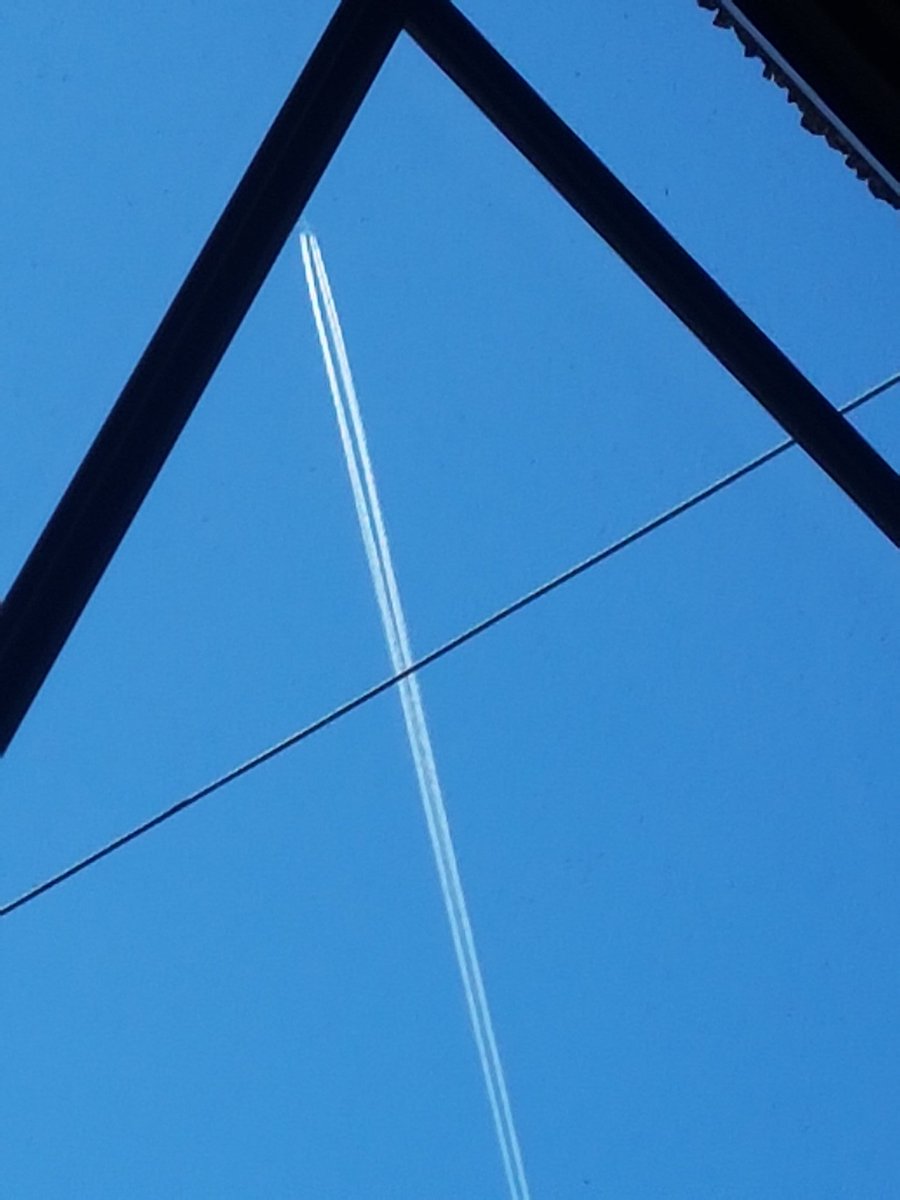 Wish I was on that plane #anywhere  #somewhere