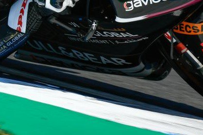 Motosan_es's tweet photo. 😎 ¡Vuelve el #TrivialGP después de varias semanas sin jugar! ¿Quién creéis que es este piloto? 💬 https://t.co/RdMYOmcTDo