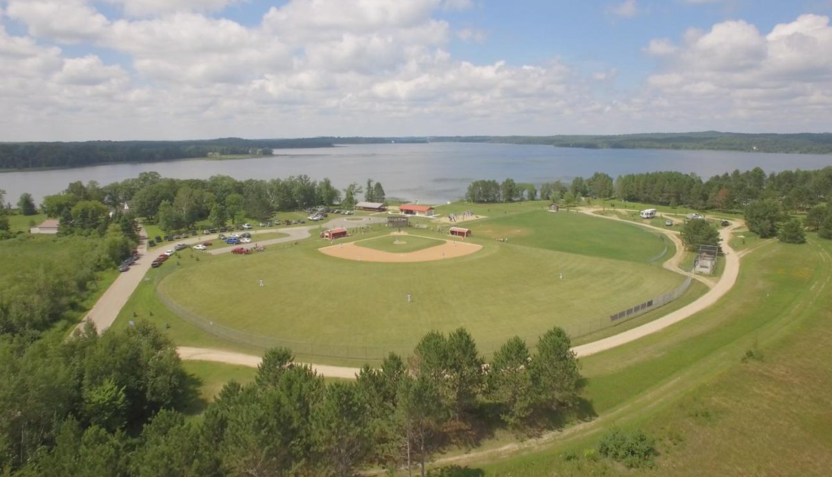 townballmn's tweet photo. Please tune in to the Twins pre-game tonight to see Dana Kiecker and Eric Gislason talking about “Town Ball- Uniquely Minnesota”. https://t.co/NxRblxs6PC