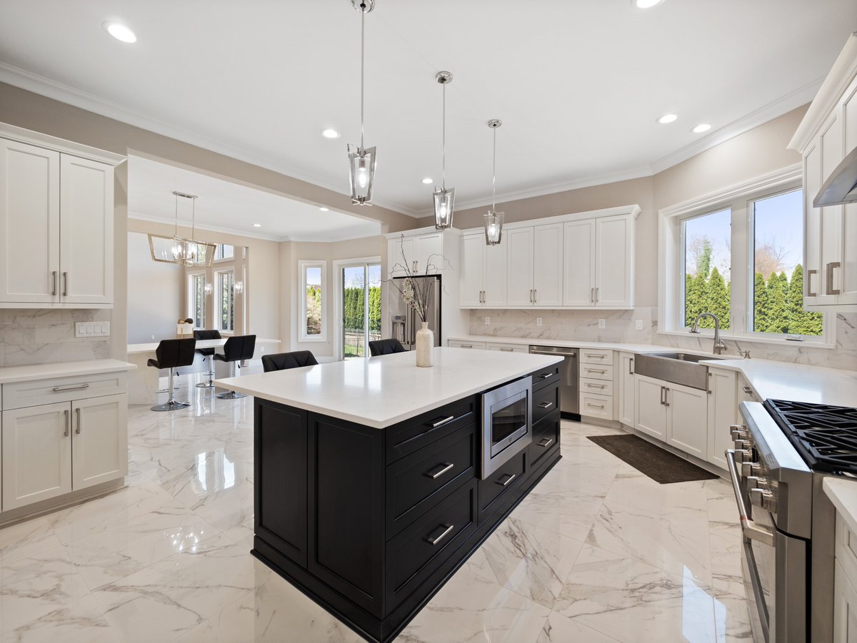 SabaSells's tweet photo. Check out my new listing in Shelby Twp., MI  - Beautiful new construction home with 5 bedrooms and 4.1 baths.  Open house this Saturday May 18, 2019 1-4 pm.  Click on the link below . @MichREALTORS @realtordotcom 
@zillow https://t.co/3SQkyj9TII https://t.co/MoMvtwcj5K