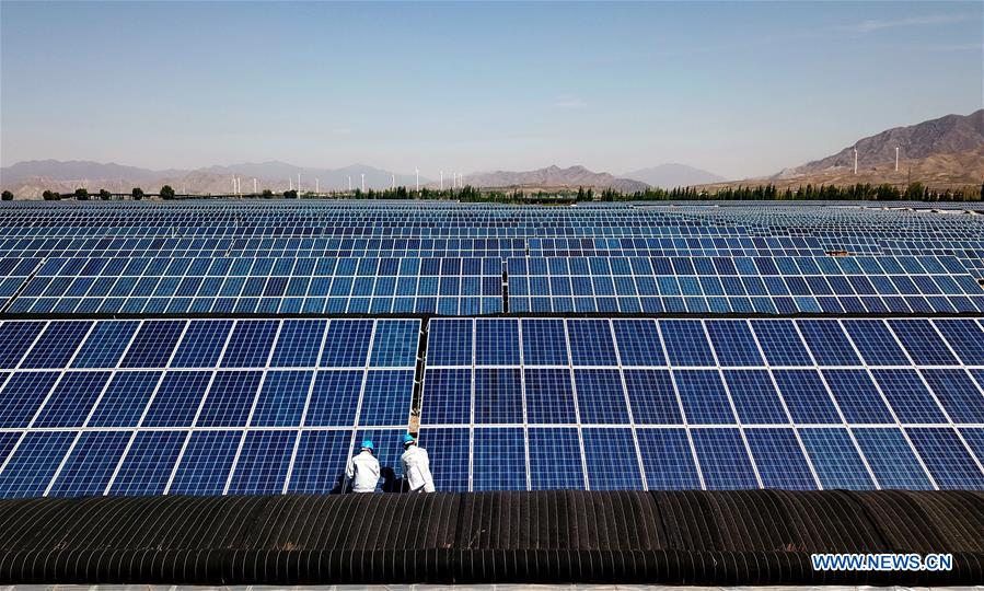 ChinaDaily's tweet photo. Zhangjiakou, a city in North China's Hebei province, has vigorously developed and utilized new energy in recent years, with installed new-energy capacity surpassing 12 million kilowatts. (Photos/Xinhua) https://t.co/ANDZ9es2kQ