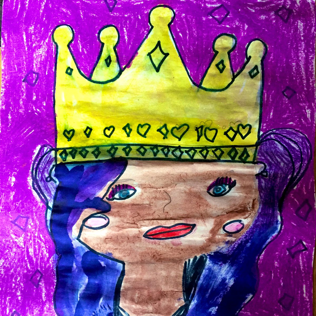 HodgeRoadArt's tweet photo. Some of the 1st grade Royal Self-Portraits are complete. 👑 #mixedmedia #king #queen https://t.co/ysFpq4WfeY