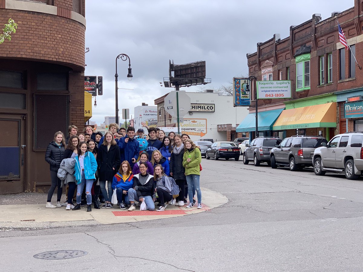 Laurel Landrum (@a2laurel) on Twitter photo Spanish 4 Zebras to Mexicantown. ¡Qué lindos mis alumnos! #A2Engage <a href="/A2CHS/">A2 Community HS</a> <a href="/A2SchoolsWL/">AAPS World Language</a> <a href="/A2schools/">A2 Public Schools</a> Spanish 4 Zebras to Mexicantown. ¡Qué lindos mis alumnos! #A2Engage <a href="/A2CHS/">A2 Community HS</a> <a href="/A2SchoolsWL/">AAPS World Language</a> <a href="/A2schools/">A2 Public Schools</a>