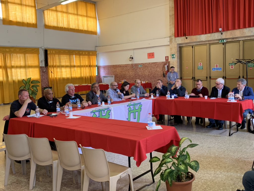 ITFDockers's tweet photo. Press conference: ITF, ETF standing alongside Italian #ITFDockers unions @FiltCgil @FitCisl &amp; @Uilt_ufficiale ahead of the national strike on May 23 over self-handling, liberalisation of work permits &amp; stalled negotiations for the national collective bargaining agreement. https://t.co/hp1mMVlT0x