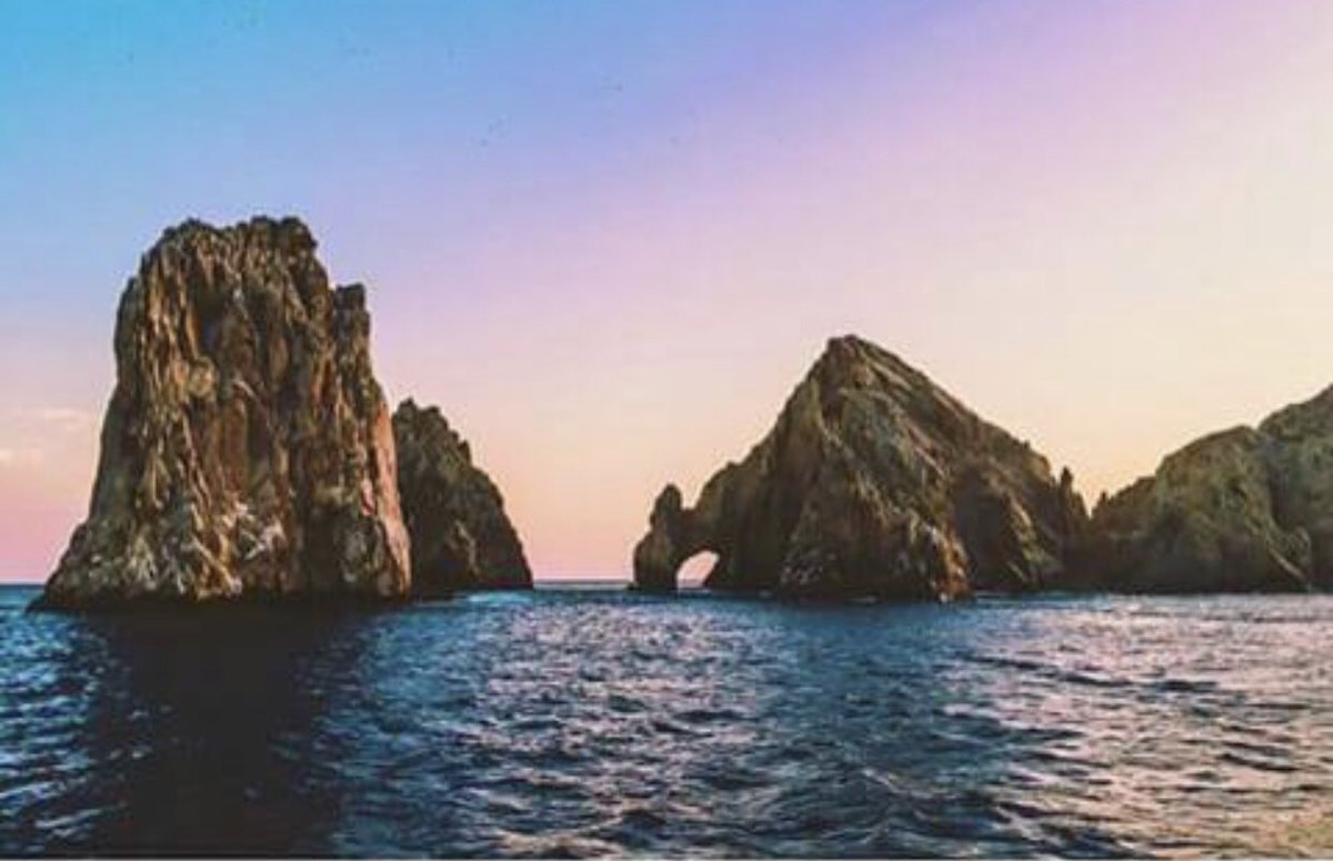 MedanoPlaya's tweet photo. 4.- observar El Arco, monumento natural que con el paso del tiempo se ha convertido en un símbolo del turismo en la península de Baja California Sur.
#Beach #LosCabos #Medano #BCS https://t.co/v0G5VnPZG2