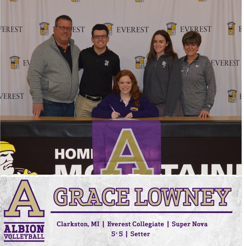 Fun fact... Grace is a triplet! Kicking off the week with setter Grace Lowney.