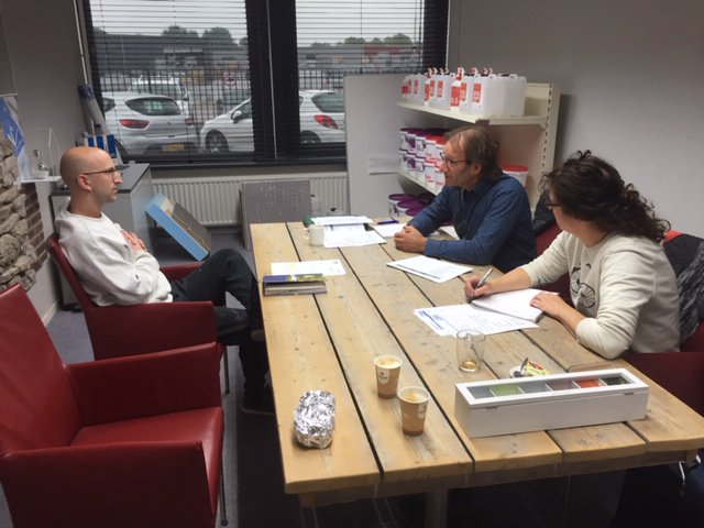 Strikolith's tweet photo. Na 1,5 jaar studeren was woensdag het examen voor #Vapro A voor Danny en Storm.
Danny is geslaagd met een 7,3 voor deel 1 en een 8,1 voor deel 2! En Storm met een 8,1 en een 7,3!
Mannen nogmaals #gefeliciteerd!! #Strikoilthstaatnaastje
https://t.co/PG8hrOAdJf https://t.co/9JUJdStqlM
