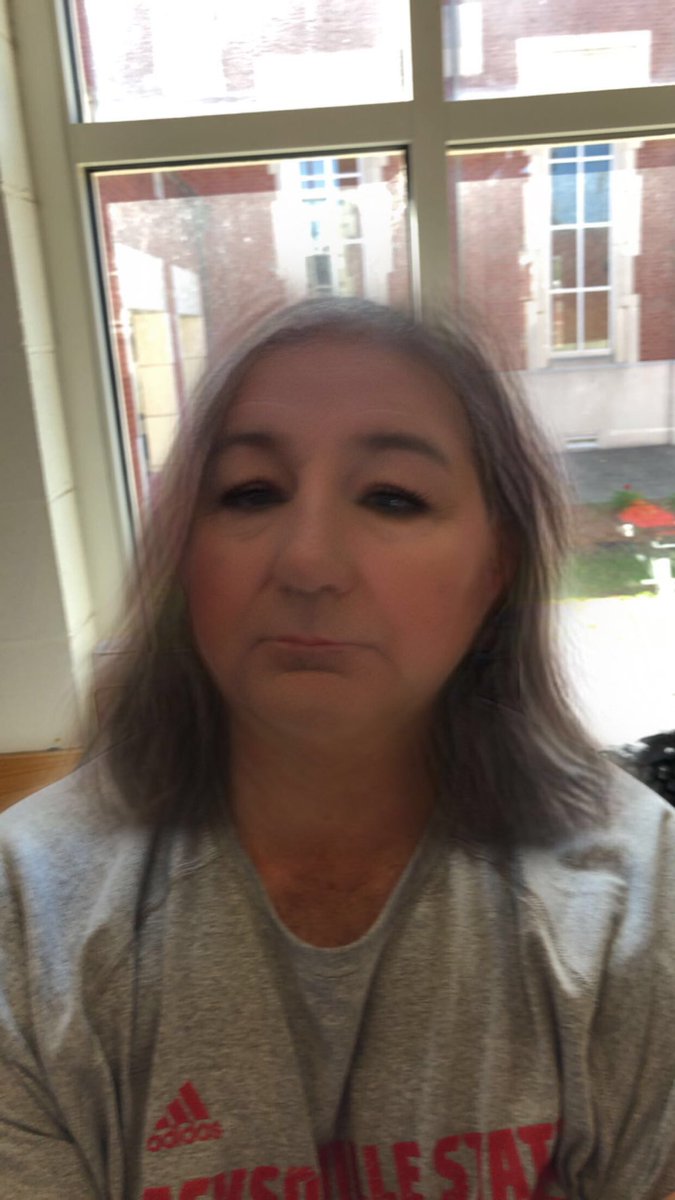 Ladies.... THIS is how good you should look when you come into the weight room! Not like death eating a cracker! #GoodLookin