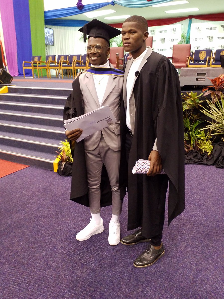 DUT_Tweets's tweet image. Faculty of Accounting and Informatics @DUT_Tweets graduation ceremony @RadioDUT 
#DUTGrad19