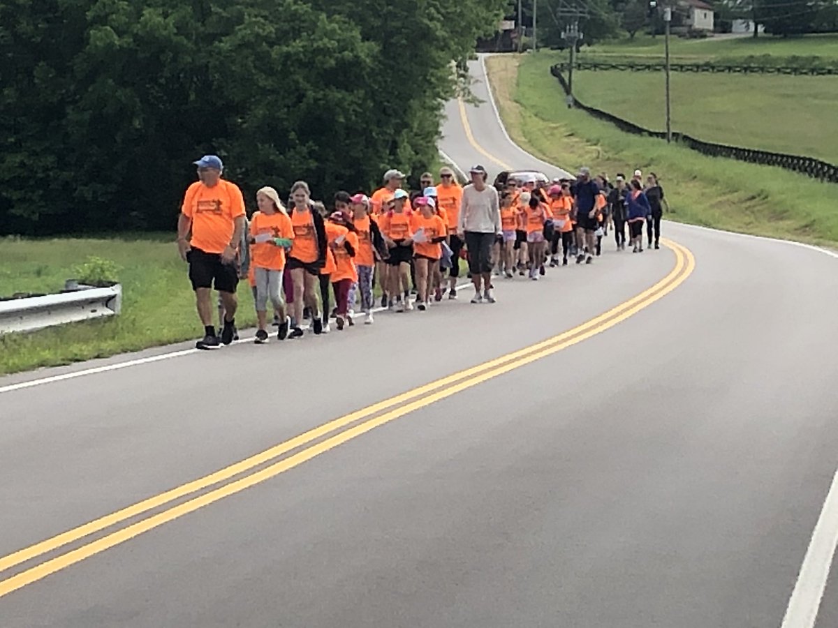 MES_specialarea's tweet photo. It has begun.... THE WALK, 2019! @fssdMES #MooreSoars https://t.co/xxaPubC74p