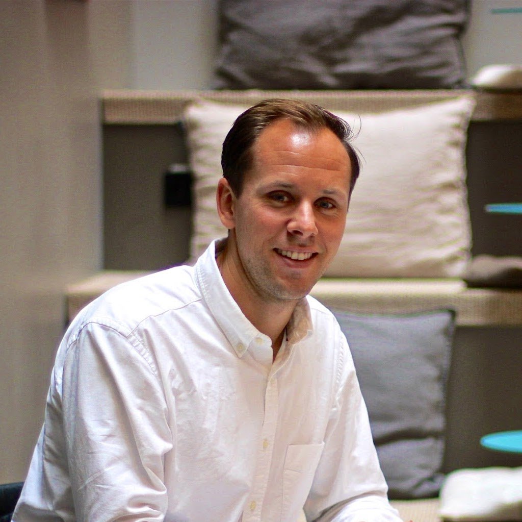 Ny talare till DIBS E-handelsskola på torsdag! 6 tips för ökad lönsamhet på Google Shopping utlovas av Jonas Hagströmer Theodorsson från Keywordio. Hela programmet här: hubs.ly/H0hRK-b0 #ehandel