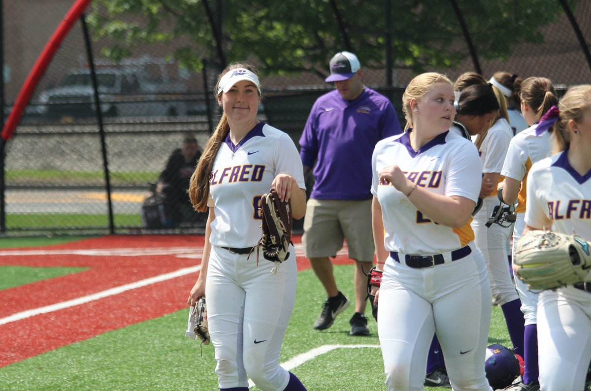 Empire8's tweet photo. 📸 PHOTO GALLERY 📸

Pictures from this spring's #E8SOFT Championship are now available 

➡️https://t.co/jjcf3eGIc0

#E8 | #LeadersCompeteHere https://t.co/9HWvXOz3an