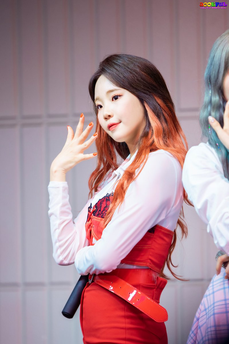 19990818_jooe's tweet photo. 20190510 오사카 프리 라이브
#모모랜드 #주이 #암쏘핫 #MOMOLAND #JOOE #ShowMe #IMSoHot
@MMLD_Official
#モモランド #ジュイ https://t.co/kKDHgGbCBk
