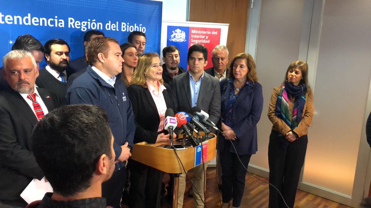 MTTBiobio's tweet photo. #RallyMundial Autoridades encabezadas por el intendente @sgiacamang realizan balance sobre mundial de Rally efectuado en la Región del Biobío. Seremi Jaime Aravena Selman informa sobre éxito de desvíos ejecutados durante las jornadas de competición. #RallyEnBioBio #VamosBiobío https://t.co/DRMtzVXt6b