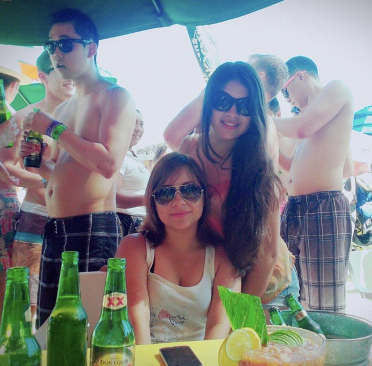 MedanoPlaya's tweet photo. 10.- La fiesta en esta playa es única, en temporada de Spring Break, así como el resto del año, se ofrecen los mejores concursos y shows por parte de los restaurantes, Mango Deck, The Office, Tabasco Beach, Billygan’s, entre otros.
#LaPlaya #Medano #LosCabos #BCS https://t.co/lnk2hiSPev