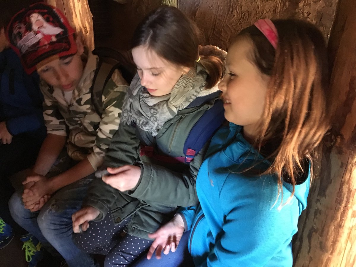 BSNJSL's tweet photo. Year 5 visited one of The Netherlands more unusual historical museums;
Some made fire! Some hunted for dinner! Sorry weeds growing beside them!
#BSNTRIPS #BSNJSL #Drenthe19 @Karren_vanZoest I https://t.co/H1F8g66Mr5