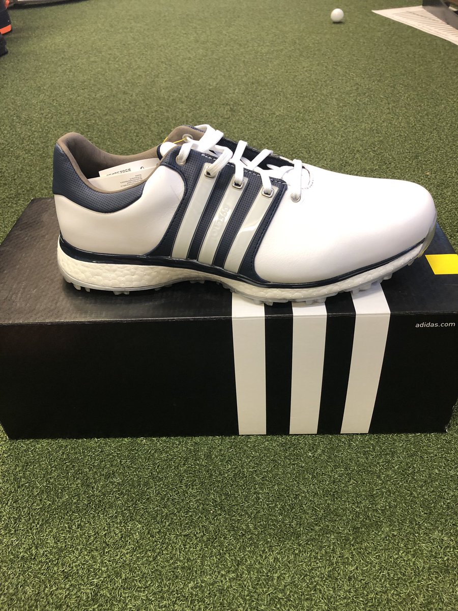 WragBarnProShop's tweet photo. To follow on from above ☝🏻 you can also opt for the #Tour360XT SL which has all the same benefits as the spiked but without spikes for the firmer ground conditions with the same stability https://t.co/4ca8nnVdW1