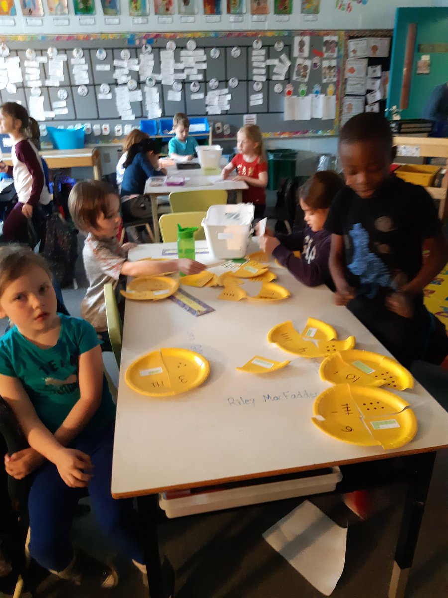 primarykeefe's tweet photo. Our new morning tubs!
@basinviewdrive
#differentrepresentations
#symmetry
#blendbingo
#thbook https://t.co/ot1utgCrdy