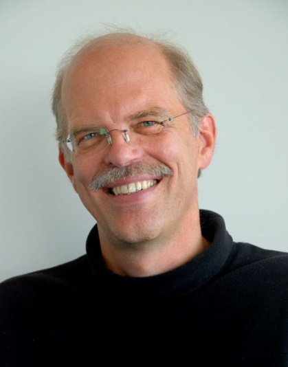 Labtechnology's tweet photo. We are pleased to announce Jacques Neefjes, professor in chemical immunology at the Leiden University Medical Center, as the first keynote speaker during Labtechnology on 1 and 2 October in the Jaarbeurs Utrecht. https://t.co/AMHlYQvt37 #labtech2019 https://t.co/8qZKH88kvz