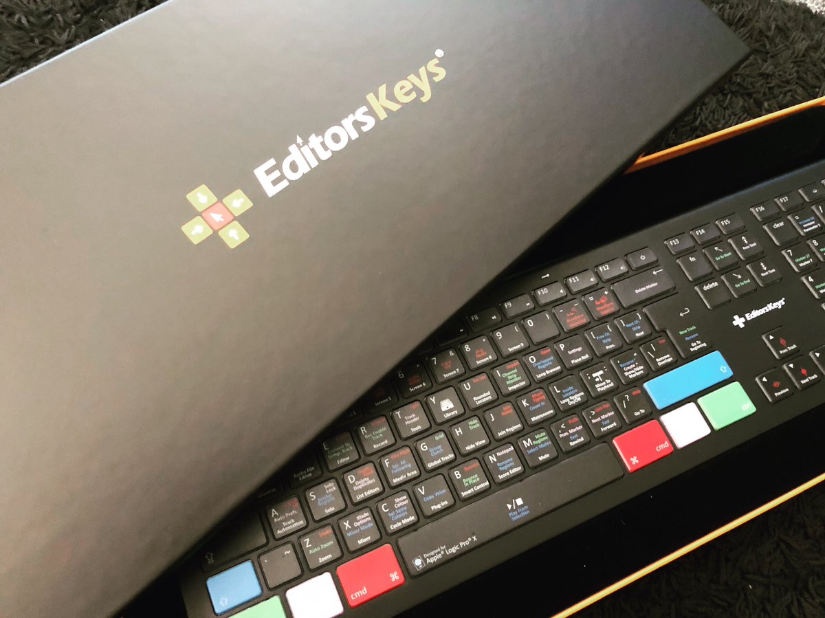 UntappedStudios's tweet photo. Our Mac keyboard just died so excited to have a shiny new @editorskeys Logic Pro X keyboard be delivered today,thanks to the guys at Editor Keys for getting it to us so quickly
#untappedtalent #recordingstudio #musicstudio #logicprox #logicpro10 #daw #keyboard #apple #editorkeys https://t.co/bpvagXciVY