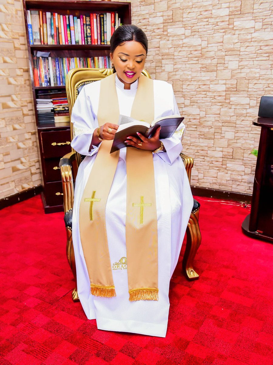RevLucyNatasha's tweet photo. I just heard in my spirit
Your case is settled in the name of Jesus. All set to minister Tonight . Come with a friend!
Join Us For Miracle Monday Service at 680 Hotel Along Kenyatta Avenue from 5.30pm!
#MiracleMondayService
#OracleOfGod https://t.co/lKYBFrkMDt
