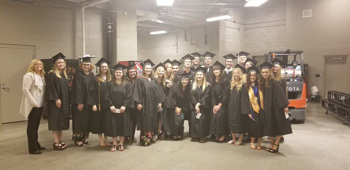 EVSC_ECHS's tweet photo. Very proud of @EVSC_ECHS graduates from @ivytechsw  38 Assoc Degrees while in high school. https://t.co/5MJ9bRauTM