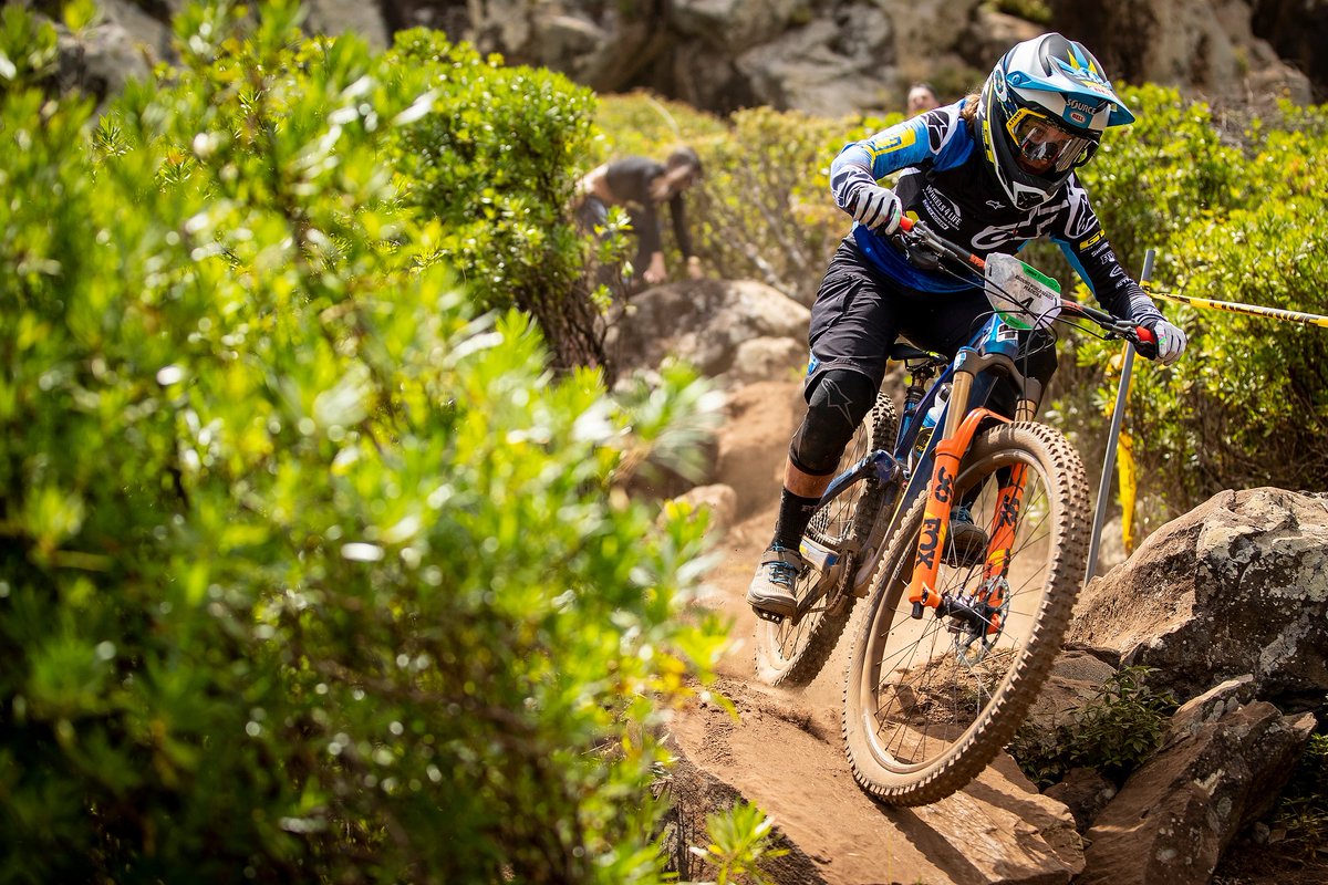 NoTubes's tweet photo. Another incredible weekend for GT Factory Racing! At the Madeira round of the @World_Enduro Series Martin Maes took the win and Noga Korem finished in 2nd! Martin ran a #flowMK3 front and a #flowEX3 rear, while Noga opted for an #archCB7 wheelset. #onlystans π· Sven Martin https://t.co/Xnnb8fCPwq