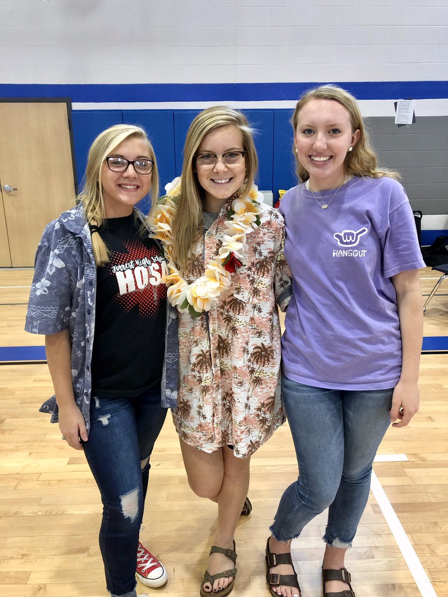 Forrest_HOSA's tweet photo. Shout out to our Forrest students and faculty for saving lives while donating at our Summer themed blood drive! https://t.co/ujfMtQlPNY