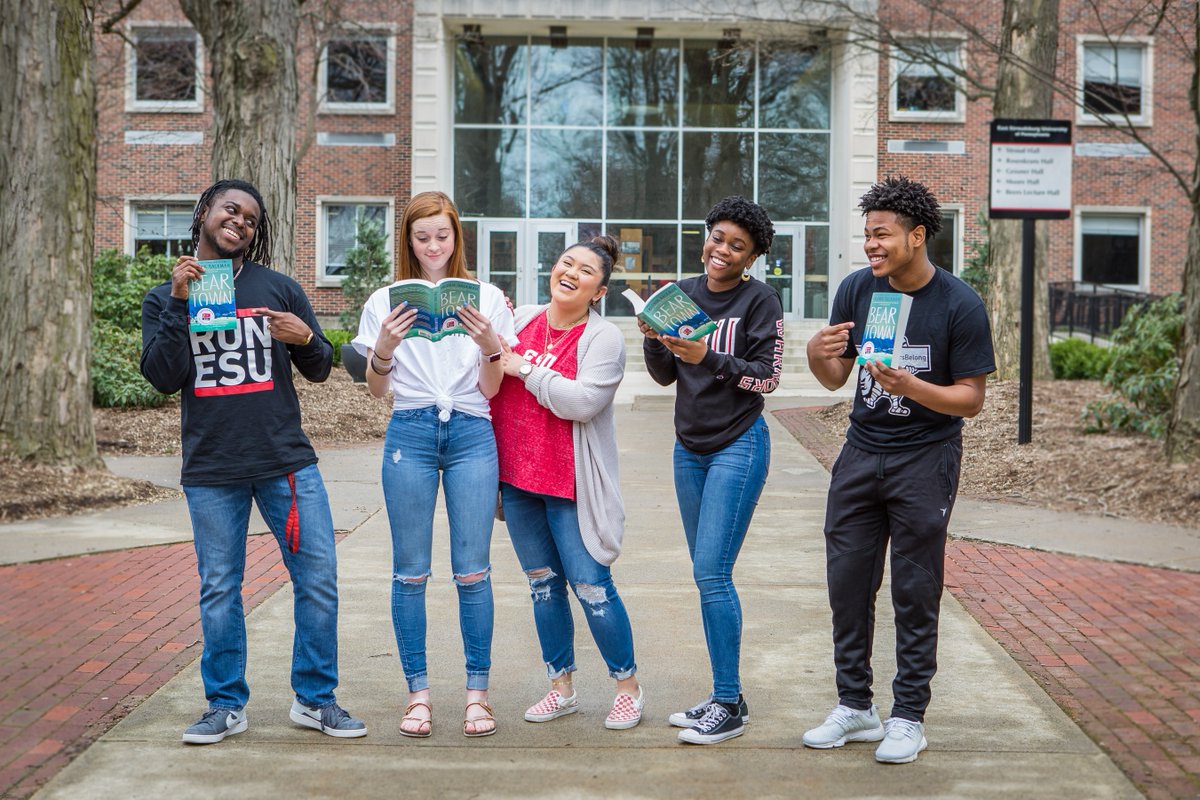 ESUniversity's tweet photo. Summer break is here and we're excited to ready Beartown. We'll be discussing the book during the fall 2019 semester so be sure to pick up a copy and get reading. #ESUOneBook
https://t.co/HHsEfNtODr https://t.co/kbMVB2MCL9