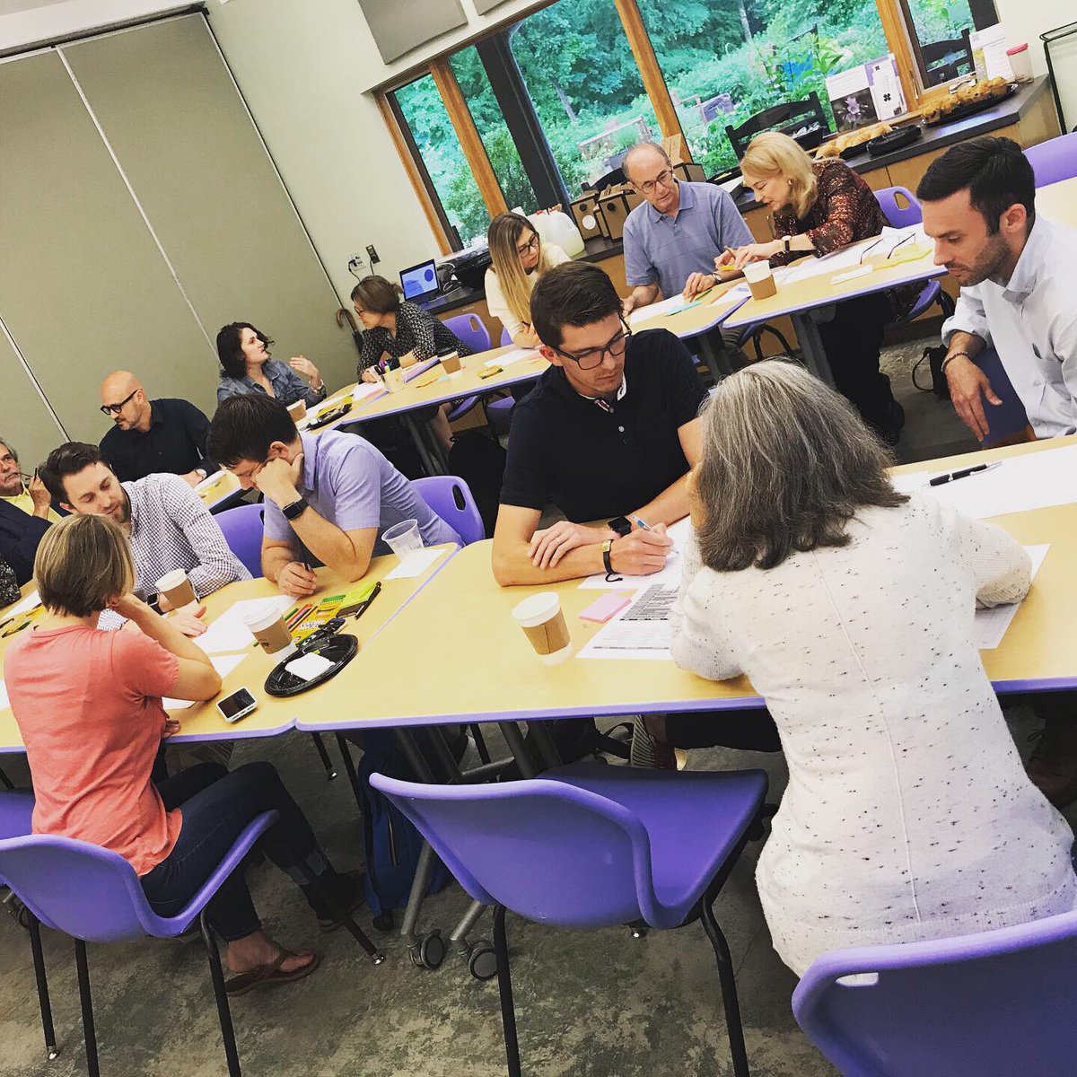 UNC_SOD_ASC's tweet photo. A busy day with faculty as we use a #designsprint as part of our curriculum innovation. #justASC #designthinking https://t.co/O60kt4nOkp