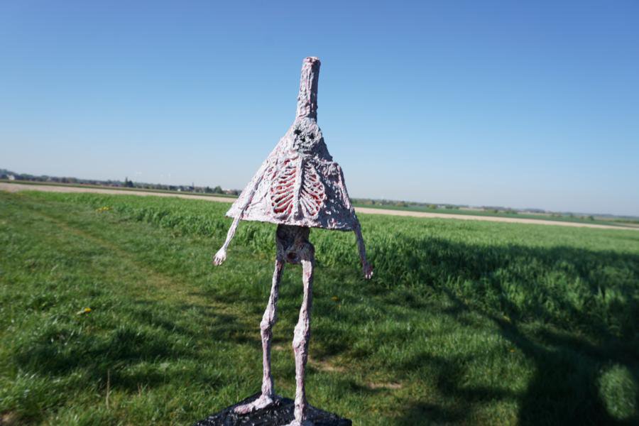 wolkenpflucker's tweet photo. TrichterTod
FunnelDeath
#life
#traiectio
#death
#funnel #trichter #tod #selfawareness #contemporaryart #art #philosophy #kunst #Übergang #искусство #art #कला #sanat #sining #ศิลปะ #τέχνη #kite #newyork #india #wolkenpflücker #modernart #metaphysik #ontologie #life https://t.co/ei2d07CgNp