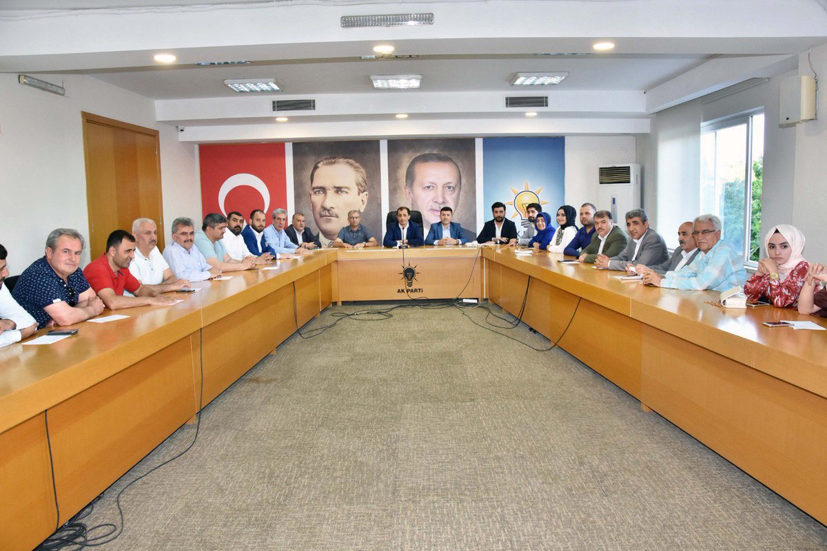 İl Yönetim Kurulu Toplantımızı İl Başkanımız Sn. @serifguler01 Başkanlığında gerçekleştiriyoruz.