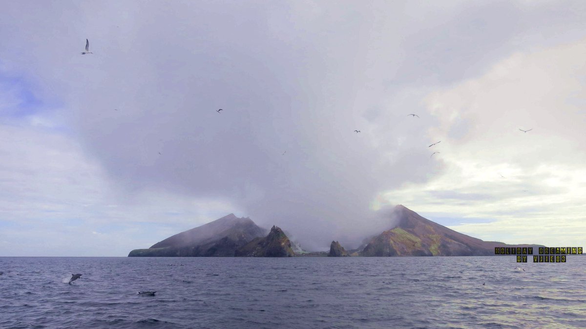 hd_vjie83's tweet photo. #Vjie83OnThisDay
7年前的今天,我在火山島 #Whakaari #WhiteIsland 上看被硫磺染上各種色彩的土地、看火山石、呼吸充滿臭雞蛋味道的空氣。
🇳🇿🐮🐷🦆🐗🐮🐷🦆🐗🇳🇿
.
完整圖文版➤ https://t.co/GkLbZzVIJc
.
#nz #newzealand #NZWH #NZMustDo #紐西蘭 https://t.co/BIagwPmAFU