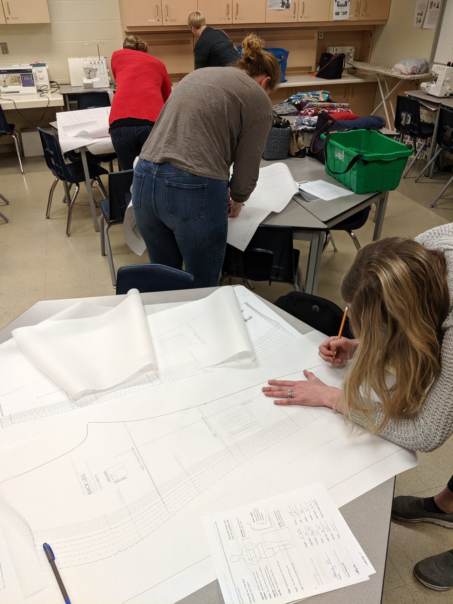 LauraEdgeUcator's tweet photo. @HaltonDSB Fashion teachers engaged in PD, developing serging skills, pattern adjustments, handmade woredrobe and custom fit skills and learning with stretchy fabric. @APHSMain @HDSBSecProgram #socialstudiesmatter #humanitiesmatter https://t.co/2V9eWZNlCm