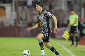 #Huracán A 3 años del retorno a las canchas de <a href="/patotoranzook/">patricio toranzo</a>, luego del accidente sufrido en Venezuela. Empate 1-1 ante #Unión y toda la emoción. También, lo hablamos hoy en <a href="/PSGlobo/">Por Siempre Globo</a> desde las 13hs.