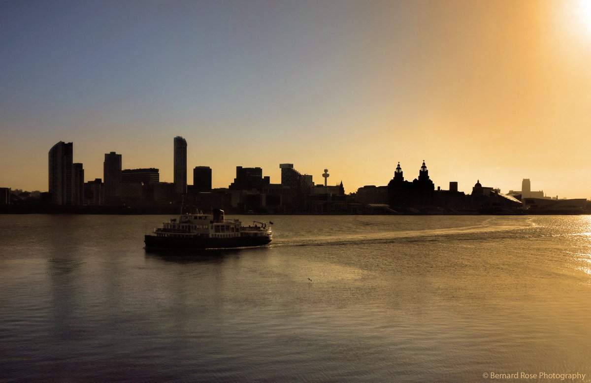 The Morning Ferry #RoyalIris #Liverpool #MerseyFerry