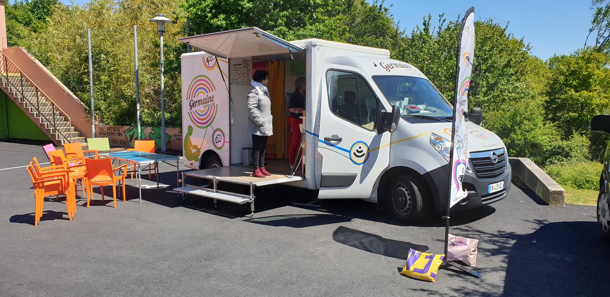 Centres Sociaux Connectés tweet media