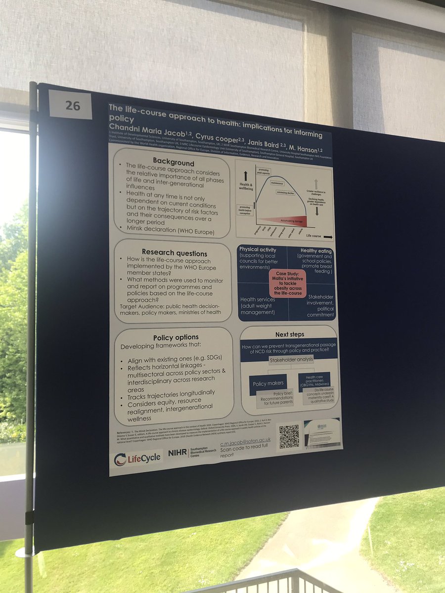 .<a href="/UoSDocCollege/">The Doctoral College</a> know how to put on a festival! Had a great time trying out Chinese calligraphy and mapping my linguistic identity. As well as reading about life course approaches to public health policy and learning about challenges in dementia care. #PGRFest