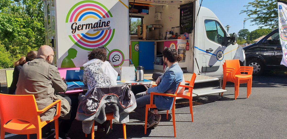 Centres Sociaux Connectés tweet media