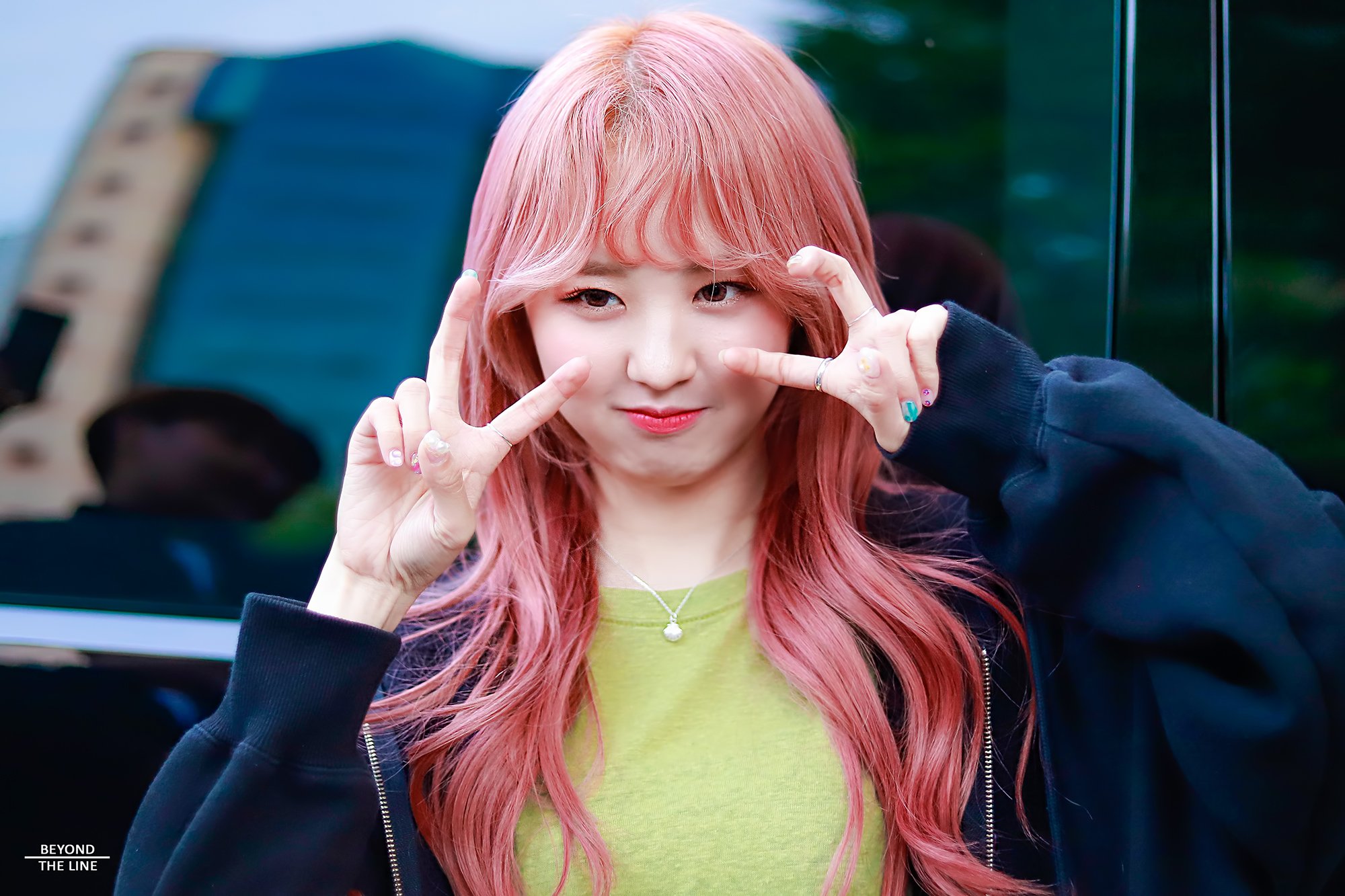 D6ddxLUU8AAcdv6.jpg:large