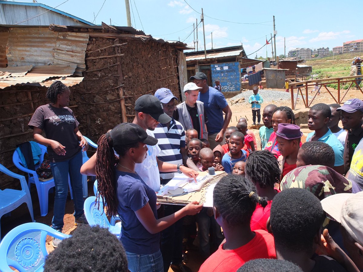 KDI Kenya is looking for a unique individual to co-lead its dynamic + growing Nairobi office for the position of Community Director. #ikokazike
Learn more: bit.ly/2JAgtJT