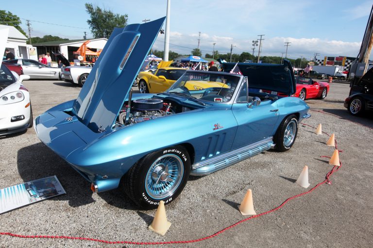 berearib's tweet photo. Check out some sweet corvettes on display during the 21st Annual Berea Rib Cook-Off &amp; Beer Fest Friday May 24. https://t.co/6CtCbSeRRK